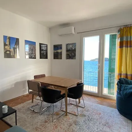 Apartmán At The Sea *