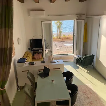 Apartmán At The Sea *
